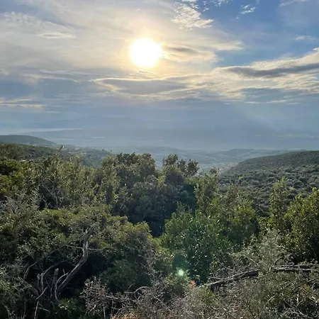 Beautiful & Cosy 5-bedroom - Peloponnese *