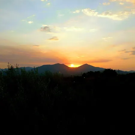 Villa Beautiful & Cosy 5-bedroom - Peloponnese