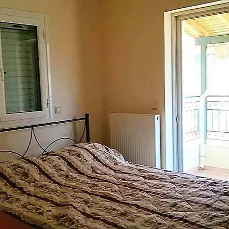 Beautiful & Cosy 5-bedroom - Peloponnese *