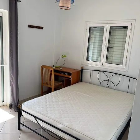 Villa Beautiful & Cosy 5-bedroom - Peloponnese Pídhima