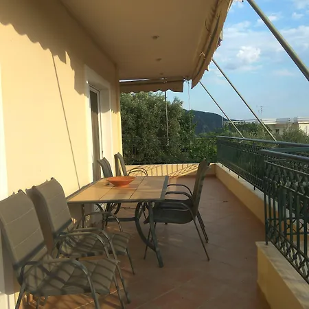 Beautiful & Cosy 5-bedroom - Peloponnese